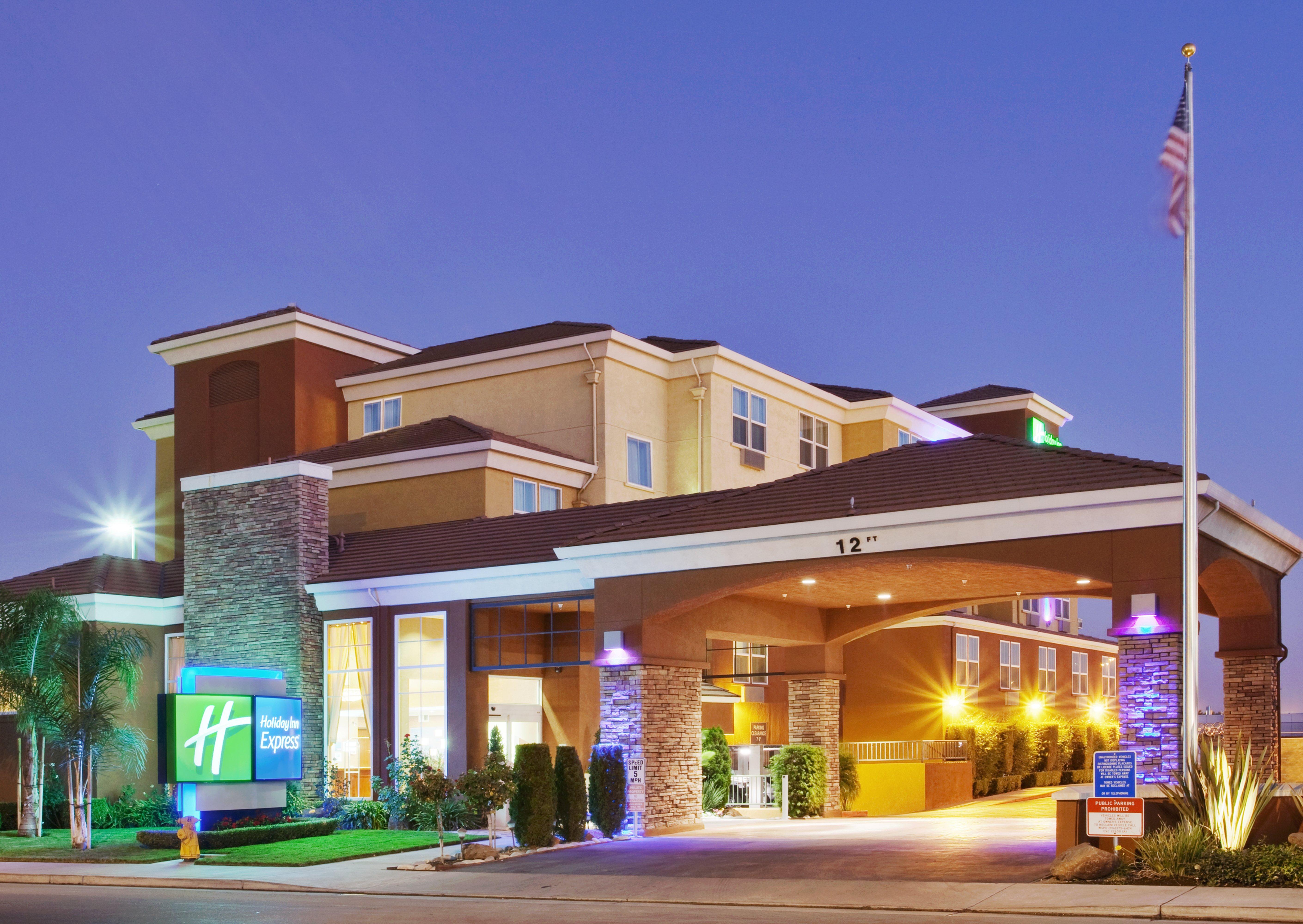 Holiday Inn Express- West Sacramento, An Ihg Hotel Exterior foto